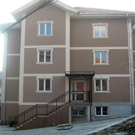 Apartman Vita شقة *